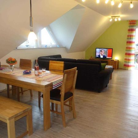 Ferienwohnung Regenbogenhaus Hasselberg  Esterno foto