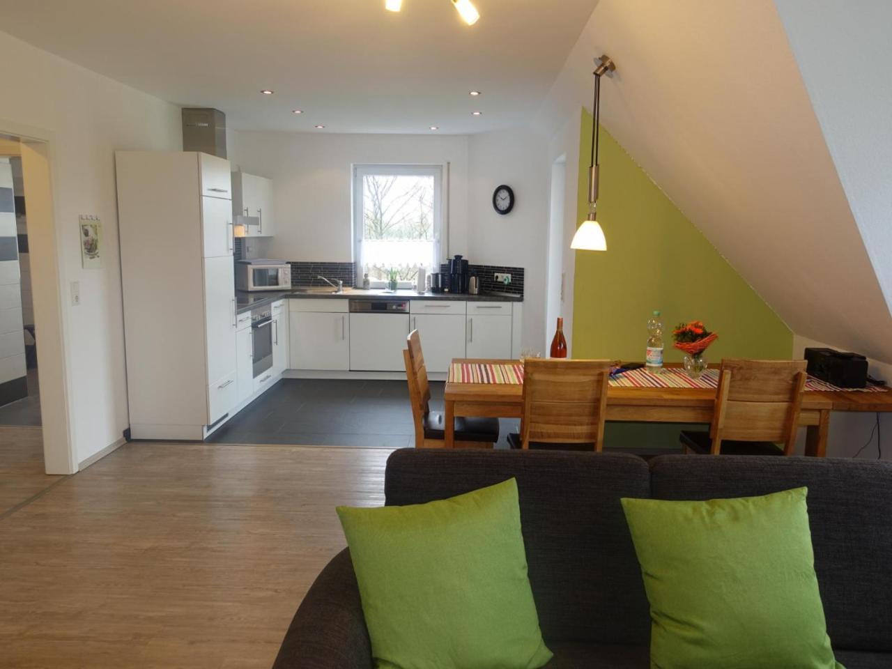 Ferienwohnung Regenbogenhaus Hasselberg  Esterno foto